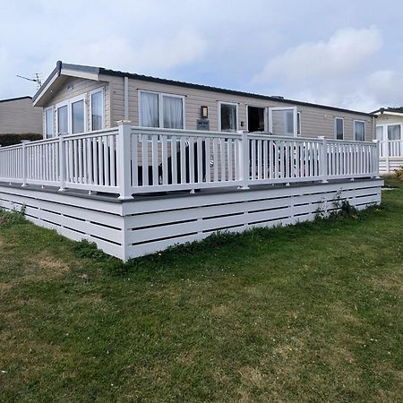 Lovely Bright And Airy Caravan On The 5 Star Shorefield Country Park Entertainment Passes Included มิลฟอร์ดออนซี ภายนอก รูปภาพ